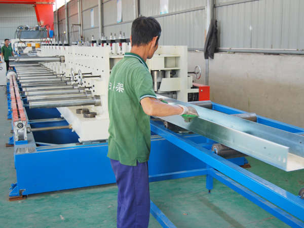 生產(chǎn)車(chē)間